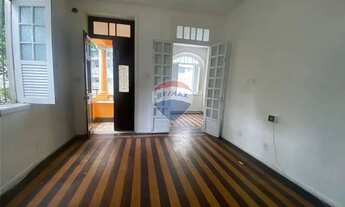 Imagem: Casa com 6 dormitórios à venda, 188 m²