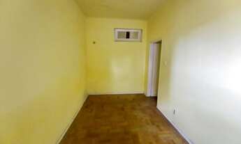 Imagem 6: Casa para venda tem 120 metros quadrados com 3 quartos em Centro - Pelotas - RS