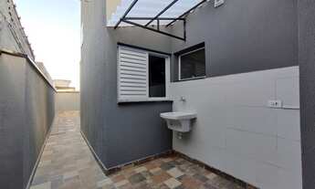 Imagem 4: Casa térrea 2 dormitórios, 1 suíte, 2 vagas com churrasqueira Central Parque