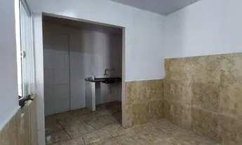 Imagem: Casa com 1 quarto para alugar por R$ 550