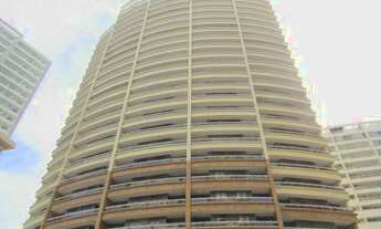 Imagem 2: 3 QUARTOS SENDO 1 SUÍTE, WC SOCIAL, VARANDA, SUÍTE COM VARANDA, ARMÁRIOS,3 QUARTOS, COZINH