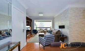 Imagem 2: Apartamento com 110 m², 3 Dormitórios sendo 1 suíte com closet, Sala para 2 ambientes, 2 V