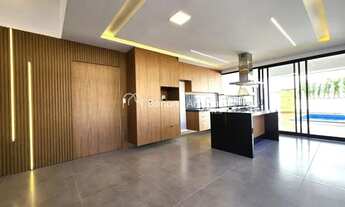 Imagem 2: Casa térrea nova com 03 suítes à venda - Condomínio Residencial Royal Garden - Parque Bras