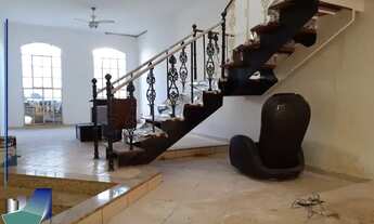 Imagem: RIBEIRÃO PRETO - Casa Padrão - RESIDENCIAL