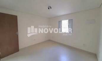 Imagem 3: Casa Térrea na Vila Medeiros com 2 dormitórios e 1 vaga