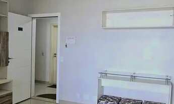 Imagem 5: Mistral 2/4 sendo 1 suite, sacada goumert, split e armarios, exelente garagem