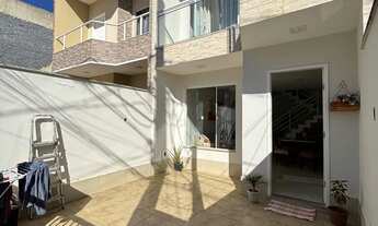 Imagem 2: Vendo ótima casa duplex na Estrada da Cachamorra