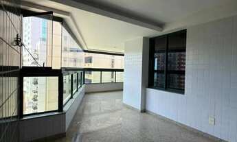 Imagem 3: Imóvel para venda possui 170 metros quadrados com 4 quartos em Praia do Canto - Vitória