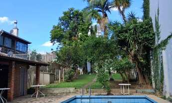 Imagem: Casa com piscina 4 quartos e 2 vagas no