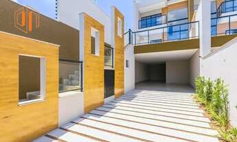 Imagem 3: Sobrado para Venda em São José dos Pinhais, Bom Jesus, 3 dormitórios, 3 suítes, 4 banheiro