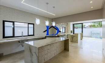 Imagem 6: Imperdível: Casa de luxo em condomínio à venda em Goiânia-GO, no Residencial Goiânia Golfe