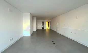 Imagem 5: Apartamento de 124m² com 3 suítes no bairro Canto em Florianópolis