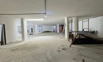 Imagem: Espaço comercial com 480m2, na esquina