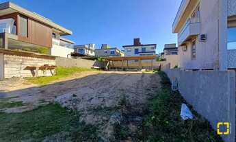 Imagem: Terreno medindo 15X32,62 em Condomínio