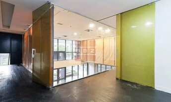 Imagem 5: Sala Comercial de Alto Padrão para Locação no Itaim Bibi, São Paulo - 294m², 3 Salas e 2 B