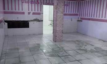 Imagem 4: Imóvel para venda possui 250 metros quadrados, na parte superior tem 04 quartos, dois banh