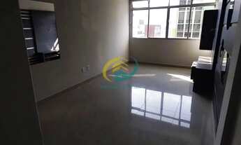 Imagem 3: Apartamento Centro 02 Dormitórios - Andar Alto - Reformado - Florianópolis