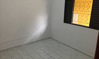 Imagem 2: Kitnet c/água e energia $950,00