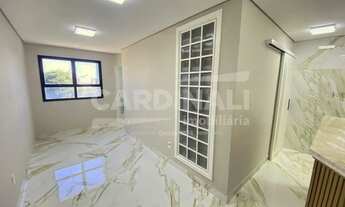 Imagem 2: Comercial Sala / Salão com Condomínio em São Carlos