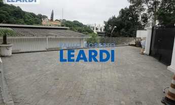 Imagem: CASA ASSOBRADADA - PACAEMBÚ - SP