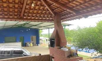 Imagem 3: Chácara a venda com 10.000m² de área total, casa, galpão, piscina em Bela Vista de Goiás