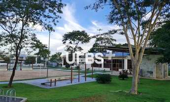 Imagem 4: Oportunidade Imperdível no Residencial Goiânia Golf Clube: Lote Quitado de 421,76 m² na Qu