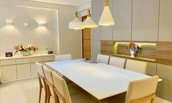 Imagem 2: Apartamento para venda com 170 metros quadrados com 4 quartos próximo à praia