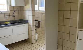 Imagem 7: Apartamento para aluguel possui 240 metros quadrados com 4 quartos