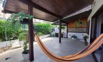 Imagem 6: Casa de condomínio sobrado para venda possui 165 metros quadrados com 4 quartos