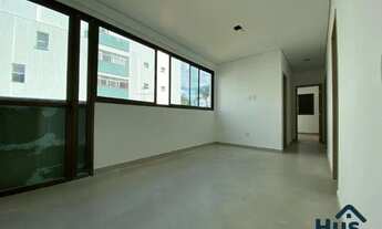 Imagem 2: Área Privativa com 3 Quartos, 1 Suíte, Elevador e 2 Vagas no Bairro Itapoã