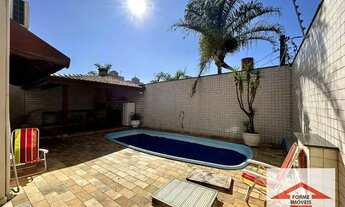 Imagem: Casa com 3 dormitórios sendo 1 suíte