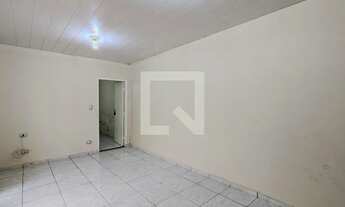 Imagem 2: Casa para Aluguel - Jardim Continental, 2 Quartos, 190 m2