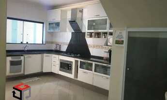 Imagem 7: Sobrado de alto padrão no Parque Espacial, com 4 quartos, sendo 3 suites e 4 vagas de gara