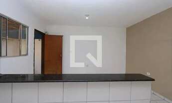 Imagem 6: Casa para Aluguel - Jardim Santa Teresinha, 1 Quarto, 10 m2