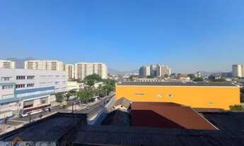 Imagem 6: RIO DE JANEIRO - Apartamento Padrão - Del Castilho