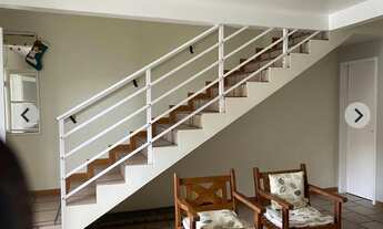 Imagem 3: Lindo sobrado com peças amplas e proóximo ao mar