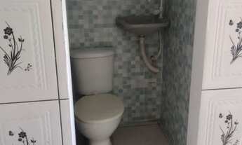 Imagem 3: Alugo kitnet Casa com 1 banheiro