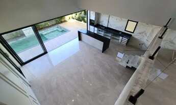 Imagem: Lindo Sobrado Condomínio Fechado !