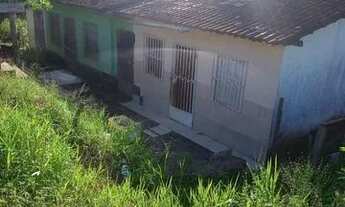 Imagem 2: Casa com dois quartos, sala, banheiros, cozinha e área de serviço