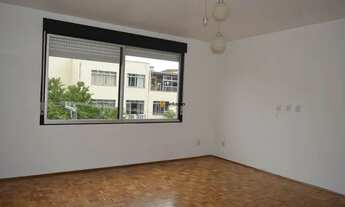 Imagem 5: Apartamento 03 dormitórios, mais dependência, amplo, vaga de garagem