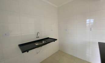 Imagem 3: Sobreposta Nova em São Vicente no Jardim Rio Branco com 2 dormitórios com garagem