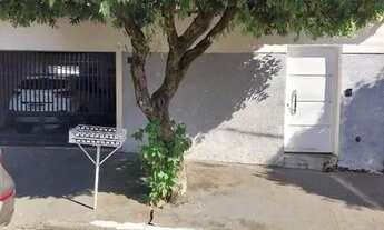 Imagem: VENDO CASA EM BARCELONA