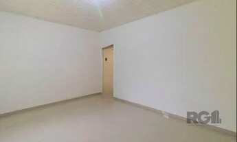 Imagem 2: PORTO ALEGRE - Casa Padrão - Azenha