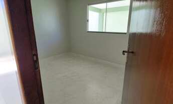 Imagem 2: LINDA CASA COM FINO ACABAMENTO DE 03 QUARTOS E 03 BANHEIROS - VALPARAÍSO II - VALPARAÍSO-G