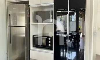 Imagem 2: Casa Sobrado Imperador nos Jardins Verona Equipada com quatro suítes no pavim