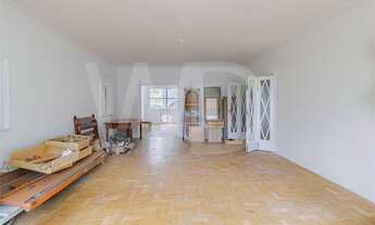 Imagem 6: Apto 4 dormitórios, em frente a Praça Julio de Castilhos