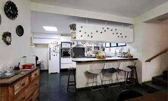 Imagem 2: Casa à venda em CHÁCARA FLORA em São Paulo de 290m² com 3 dormitórios e 3 vagas