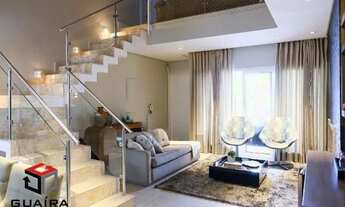 Imagem 2: Sobrado com 3 dormitórios, sendo uma suíte e quatro banheiros no total