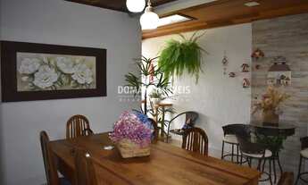 Imagem 5: Belo Sobrado com Preço de Oportunidade na Região da Vila Nova Suíça - Campos do Jordão/SP