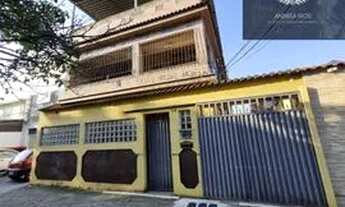 Imagem: Aluga-se excelente casa de fundos na Rua